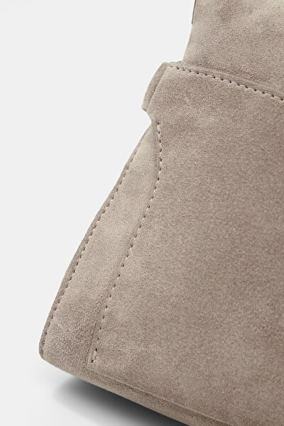 SILVER LEATHER BAG 5