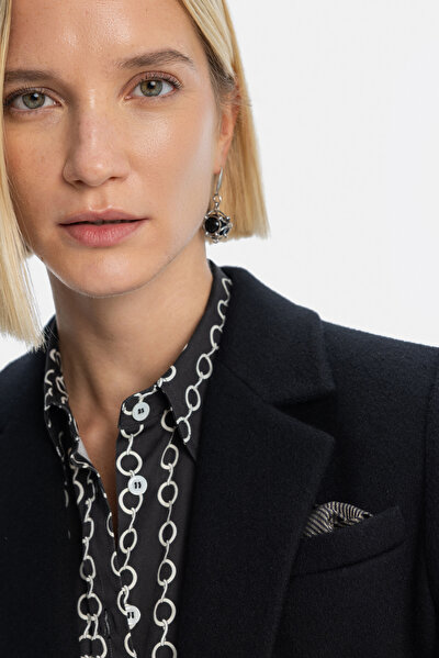 BLACK JACKET 4