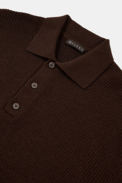 DARK BROWN POLO NECK TRICOT 3