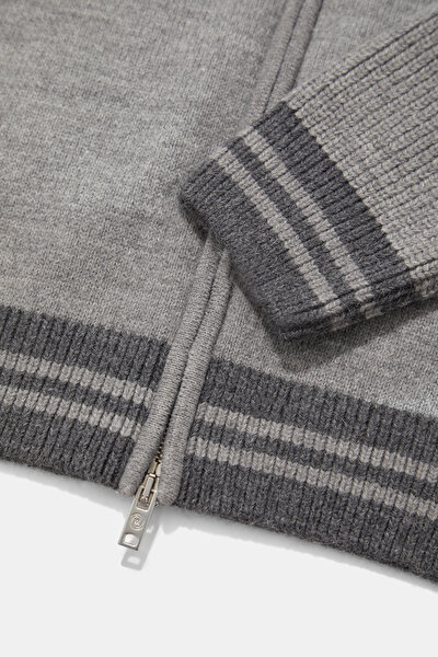 GREY TRICOT 4