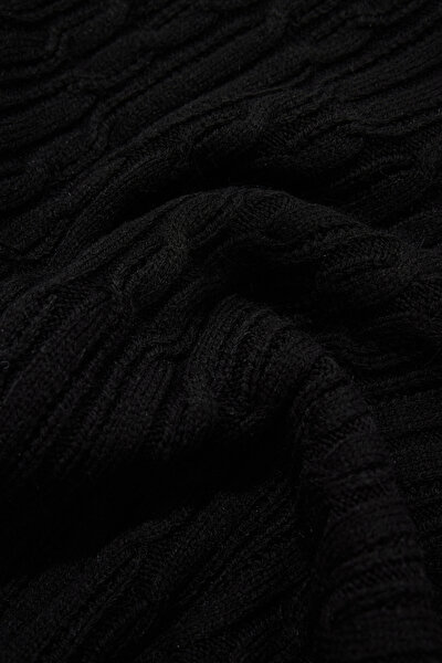 BLACK BASIC / ROUND NECKLINE TRICOT 4