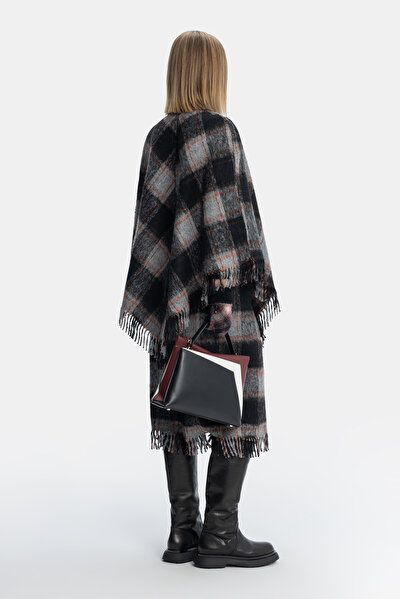 BRICK PONCHO 3