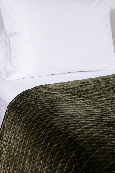 BEDSPREAD 3