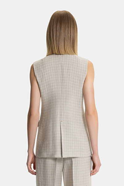 ECRU VEST 3