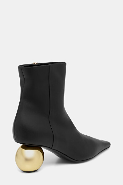 GOLD BOOT 3