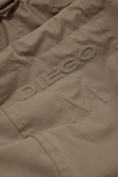 KHAKI COAT 10