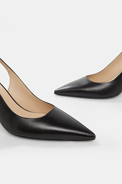 BLACK LEATHER SHOE 5