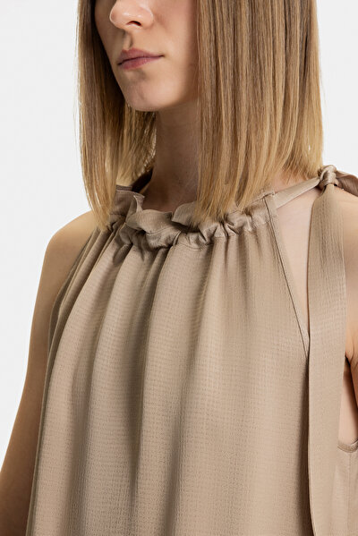 CAMEL BASIC / ROUND NECKLINE SLEEVELESS BLOUSE 4