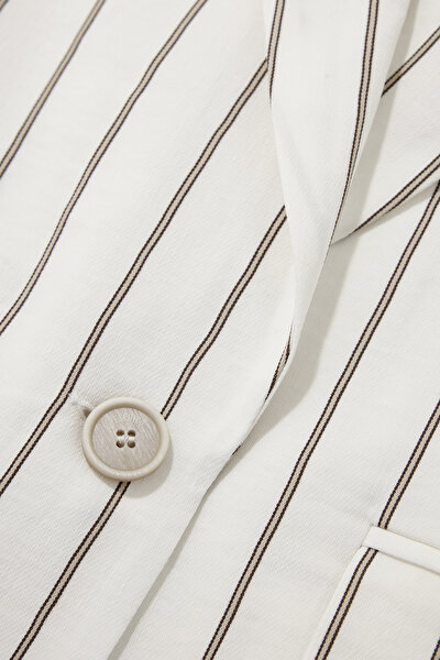 BEIGE SHAWL COLLAR JACKET 9