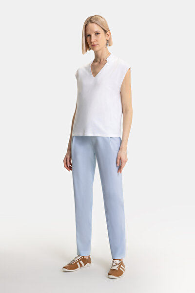 WHITE V NECK OFF THE SHOULDER TSHIRT 3