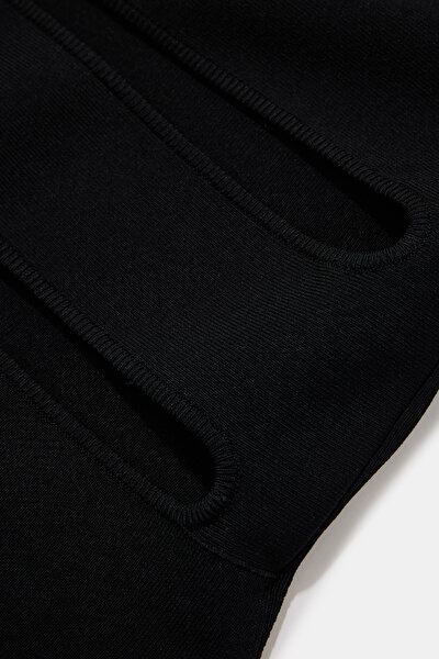 BLACK MIDI DRESS 4