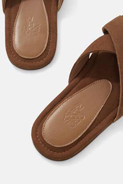 CARAMEL SLIPPER 5