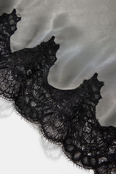LIGHT GREY LACY SKIRT 4