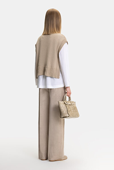 BEIGE BASIC / ROUND NECKLINE 5