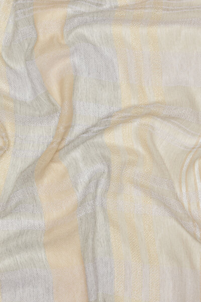 ECRU SHAWL 3
