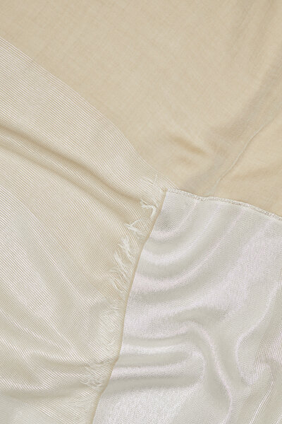 BEIGE SHAWL 3