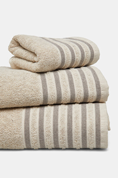 TOWEL 3