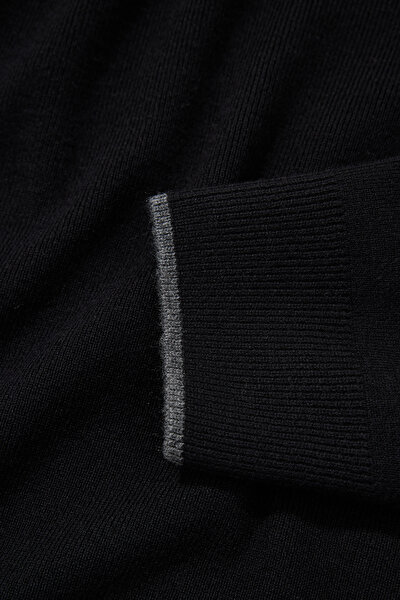 BLACK BASIC / ROUND NECKLINE TRICOT 4