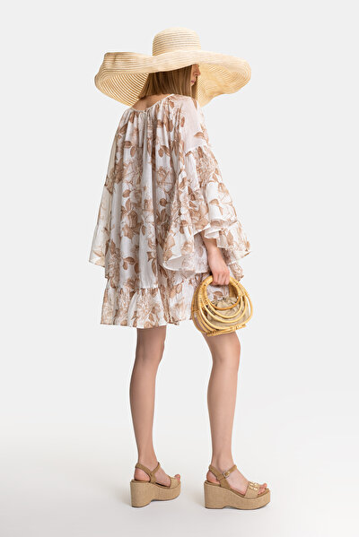 BEIGE LONG SLEEVE DRESS 3