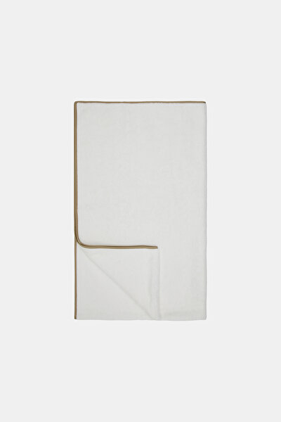 TOWEL 4