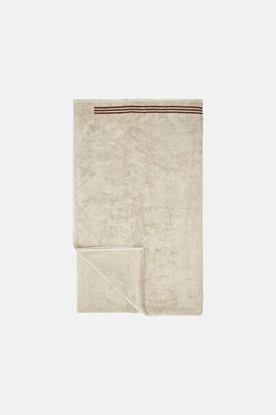TOWEL 4