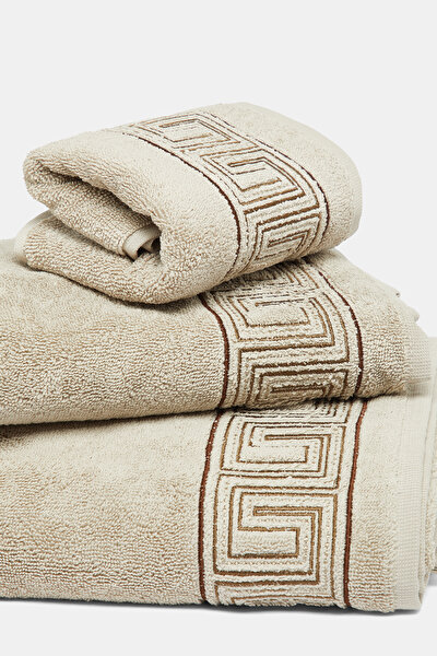 TOWEL 5