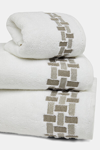 TOWEL 5