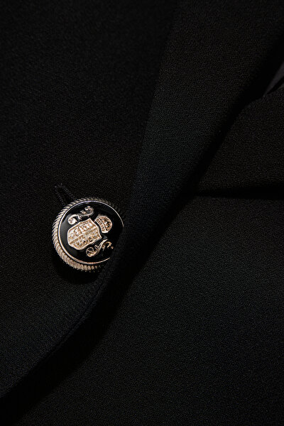 BLACK JACKET 4