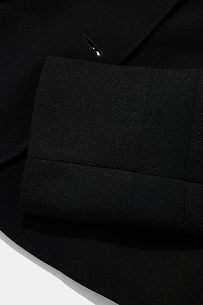 BLACK JACKET 5