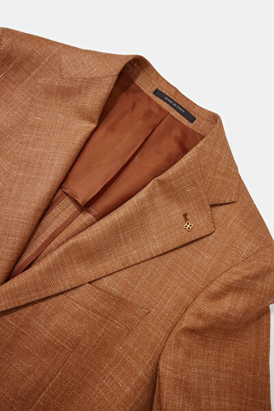 DARK ORANGE JACKET 8