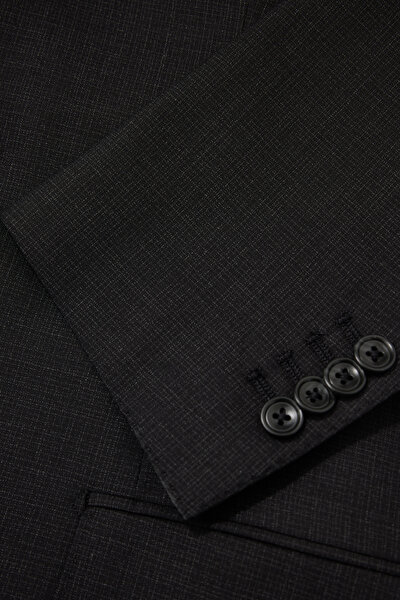 BLACK WOOL/SILK SUIT 10