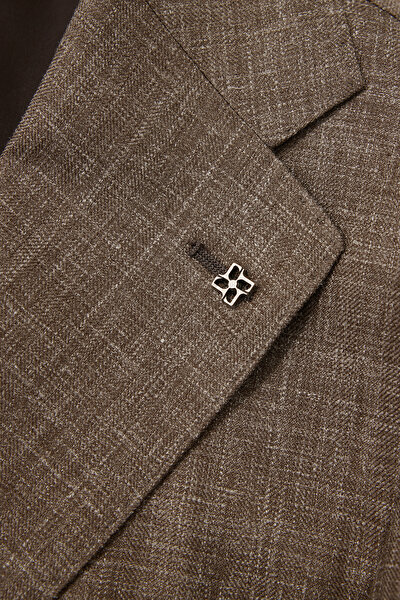BROWN JACKET 10