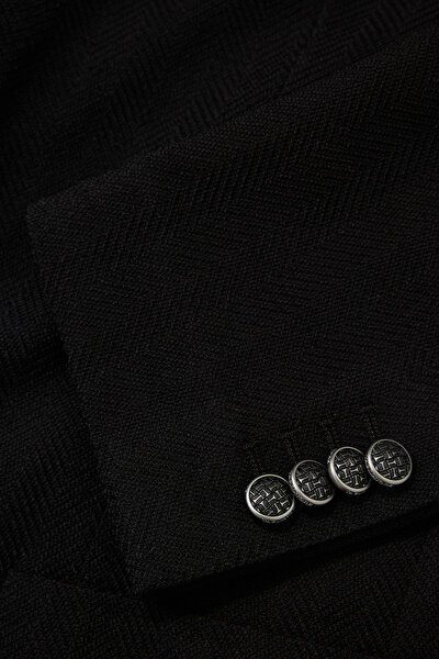 BLACK JACKET 10