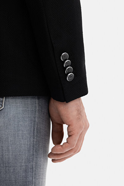 BLACK JACKET 3
