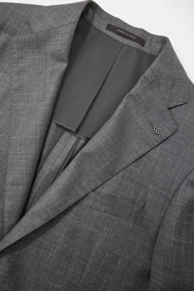 GREY JACKET 8