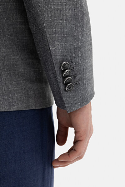GREY JACKET 3