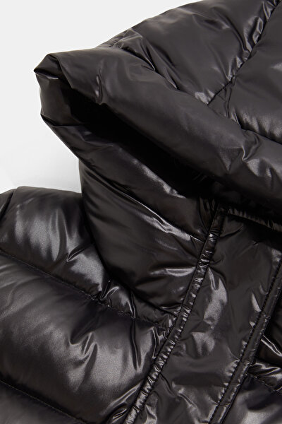 BLACK COAT 3