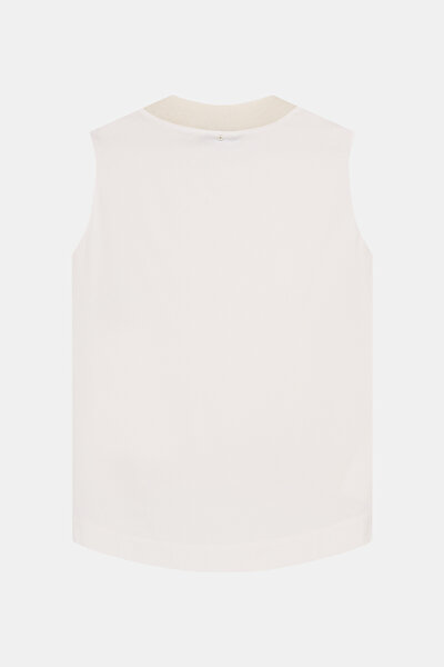 WHITE BASIC / ROUND NECKLINE SLEEVELESS BLOUSE 9