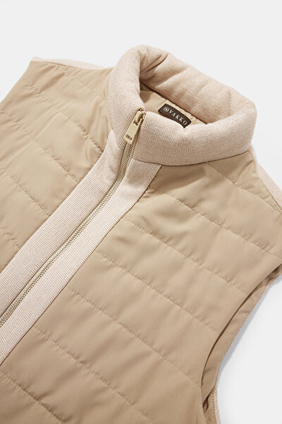 BEIGE UPRIGHT COLLAR VEST 10