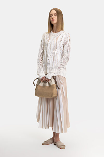 WHITE BASIC / ROUND NECKLINE TRICOT 5