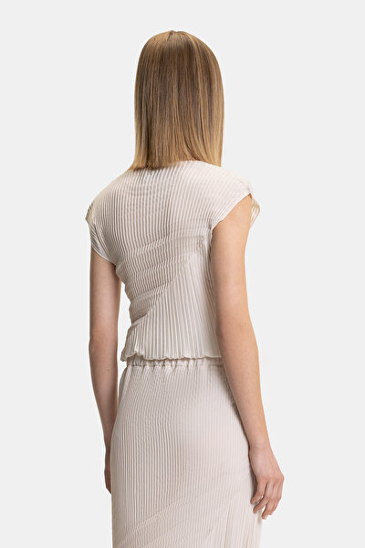 ECRU BASIC / ROUND NECKLINE SHORT SLEEVE BLOUSE 3