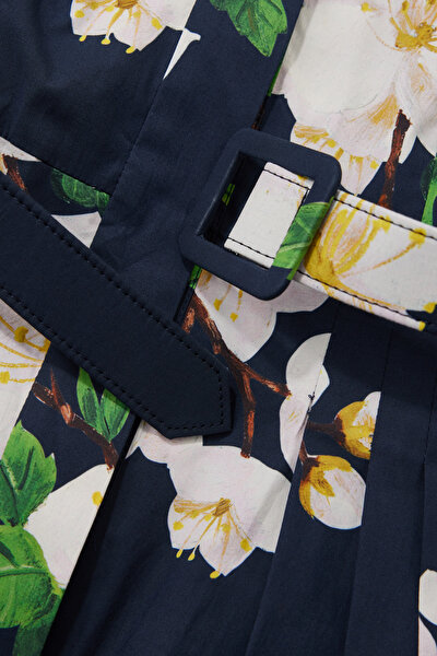 WHİTE FLORAL DESİGN MİDİ DRESS 4