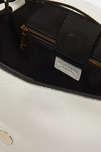 BLACK LEATHER BAG 8
