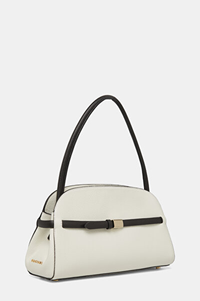 BLACK LEATHER BAG 4