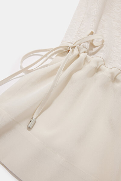 BEIGE BASIC / ROUND NECKLINE SHORT SLEEVE BLOUSE 10