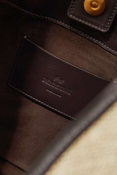 BEIGE BAG 5