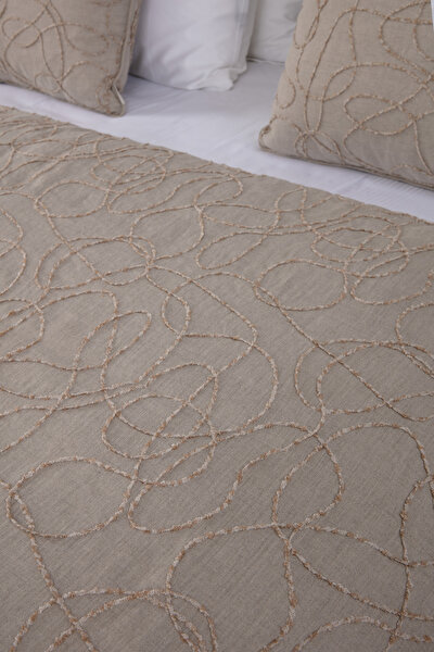 BEDSPREAD 4