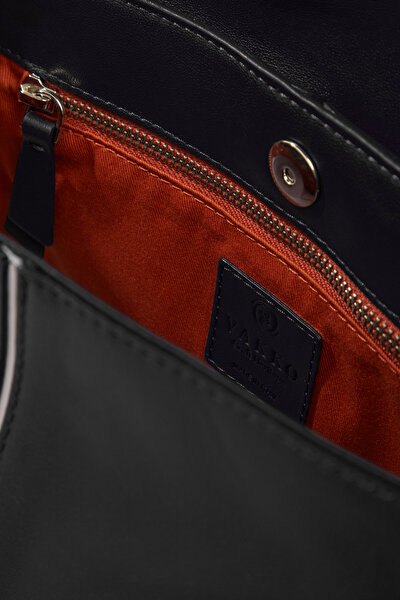 ECRU LEATHER BAG 8
