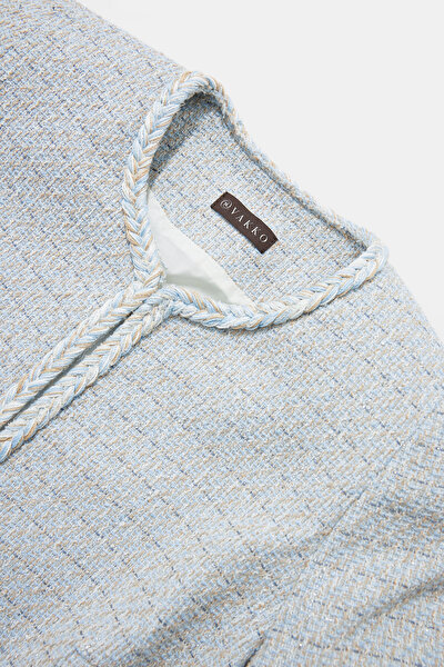 ECRU V NECK JACKET 10