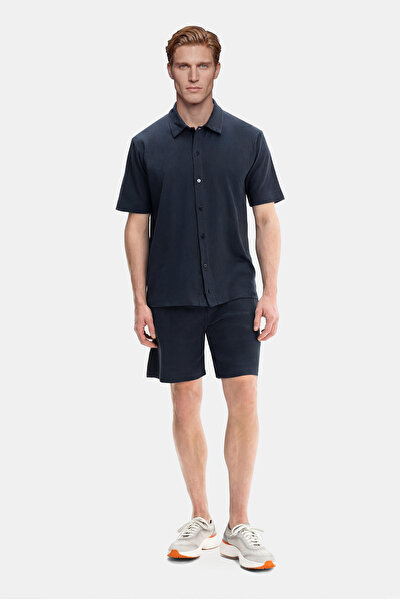 SHIRT 4